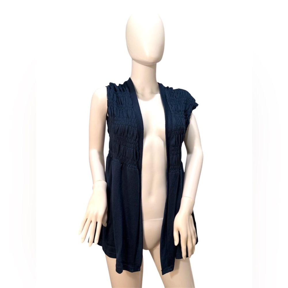 LulaRoe Smocked Open-Front Navy Blue Cardigan. Size Medium. NWT Lightweight Cozy